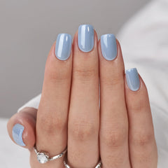 BTArtbox soft gel feel nails in blue glossy finish show flexible, comfortable wear.