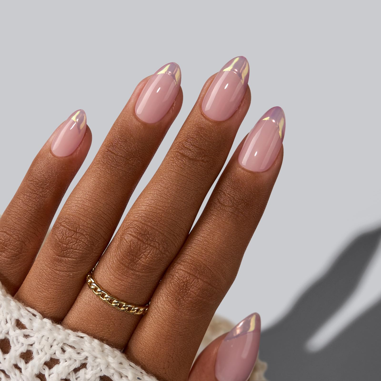BTArtbox soft gel nails show supremely-fit nail bed for comfortable all-day wear