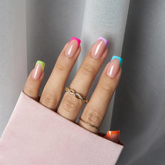 BTArtboxnails XCOATTIPS short square nails close-up for natural fit and comfort.
