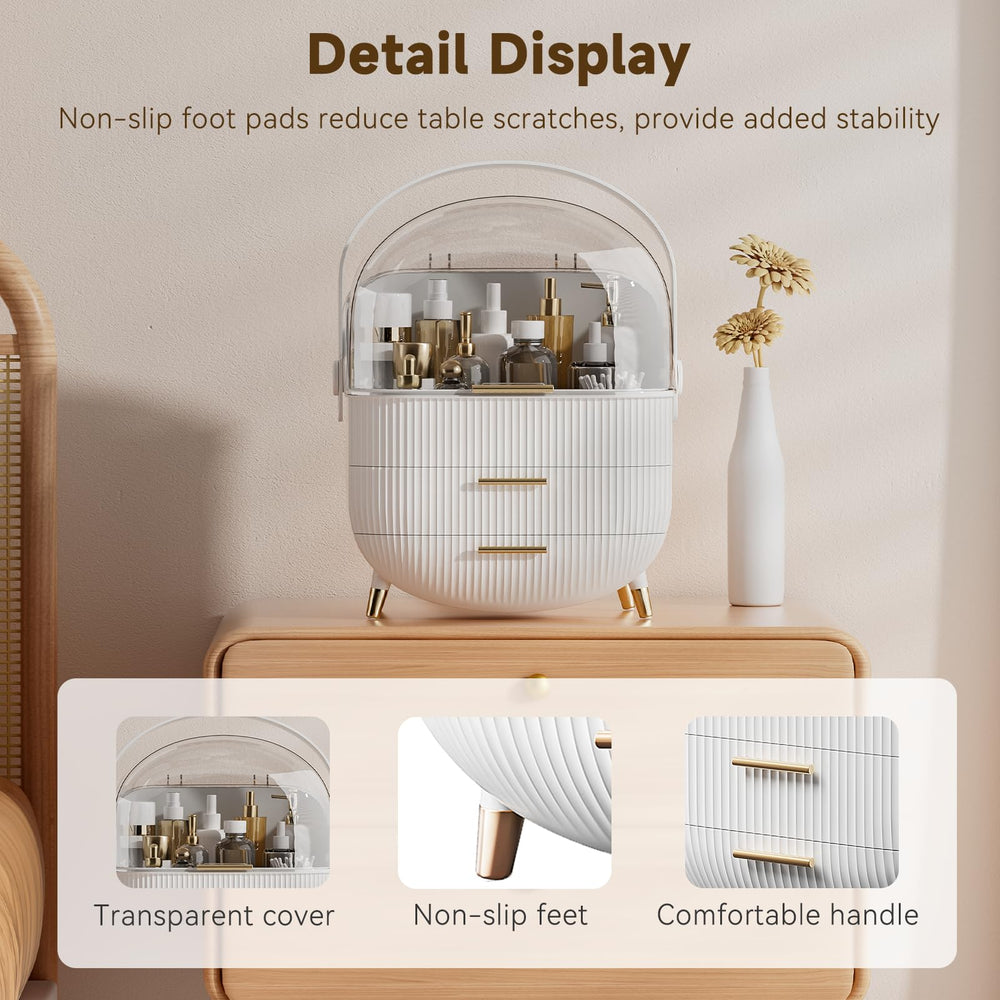 BTGGG Makeup Organizer includes a sturdy handle for travel convenience.