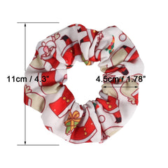 Budsmile tree-pattern scrunchie pairs with holiday outfits for cheerful looks.