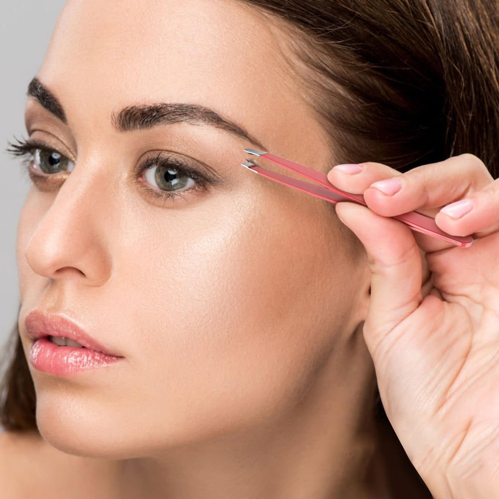 BuleVina slant-tip tweezer close-up for accurate lash separation.