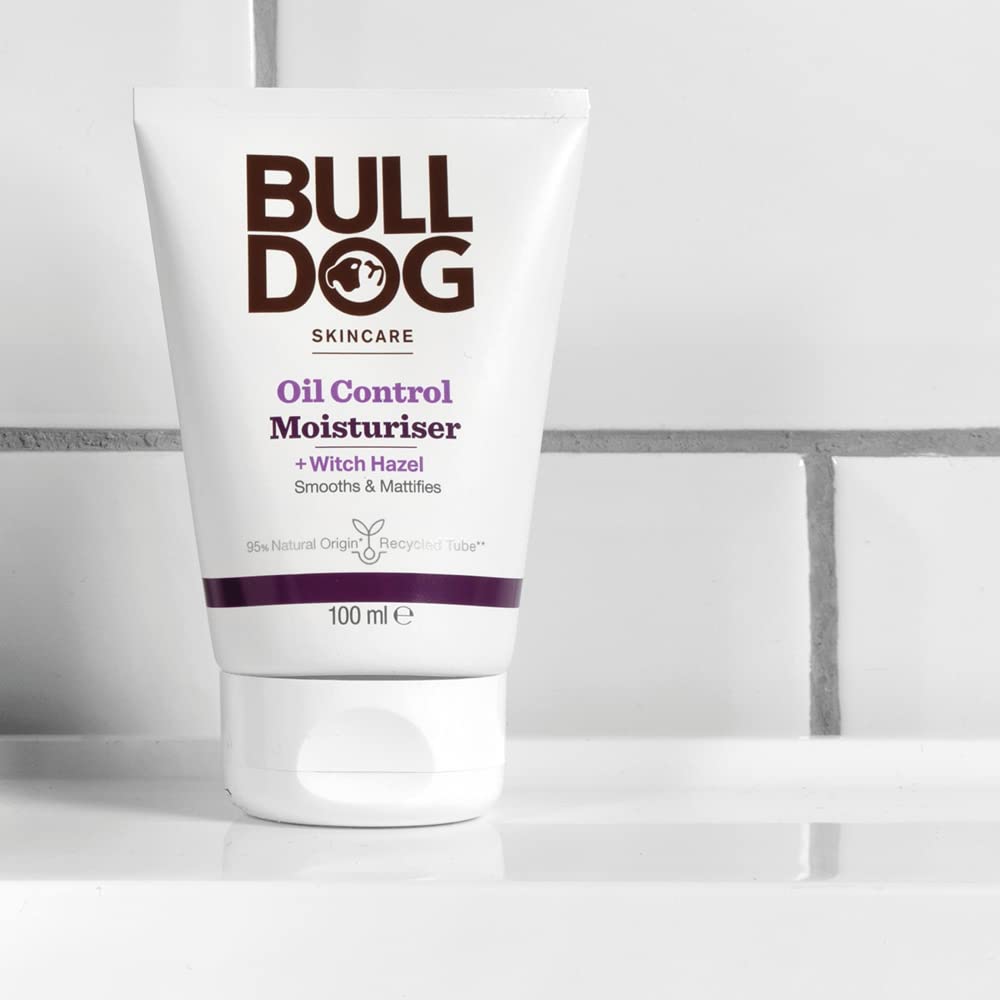 Bulldog Oil Control Moisturizer packaging uses PCR plastic and plant-based sugarcane materials
