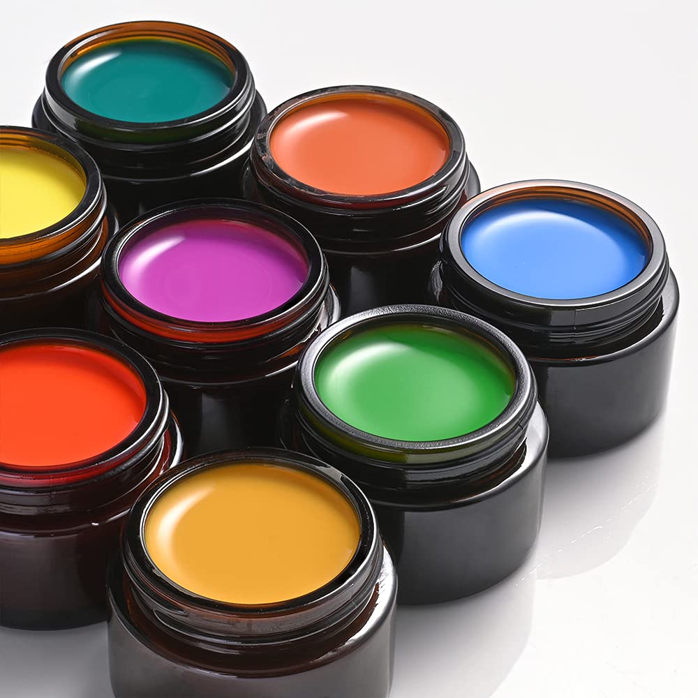 Bumobum 1oz travel-friendly jar is perfect for samples and tiny skincare experiments.