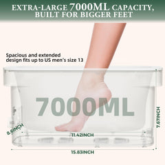 BUMPLYBEE silicone brush and insulated mitts in kit for easy spa-at-home sessions.
