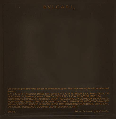 BVLGARI Splendida Jasmin Noir spray action demonstrates a refined, long-lasting aura.