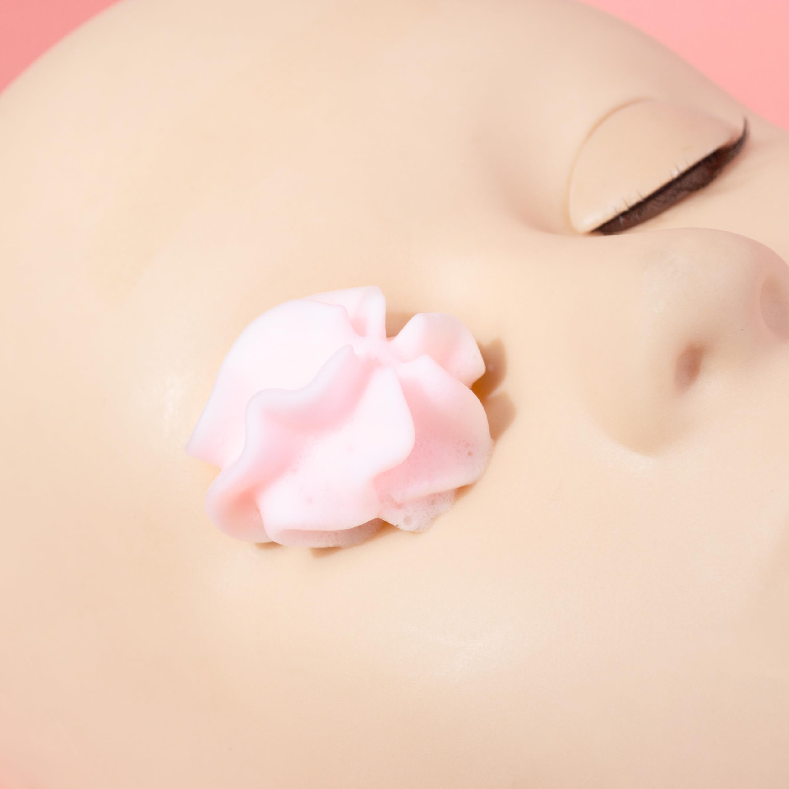 Camillash strawberry-pink-bottle adds color cue for easy, eye-safe daily lash cleansing.