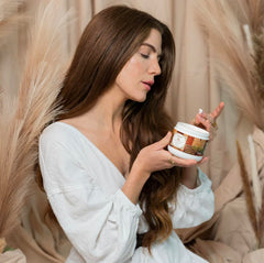 Camille Beckman glycerine hand therapy cream tub front shows Tuscan Honey label