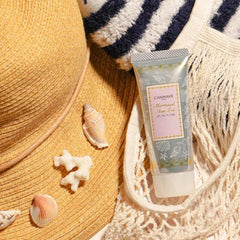 CANMAKE Mermaid Skin Gel texture close-up showing smoothing, lightweight gel