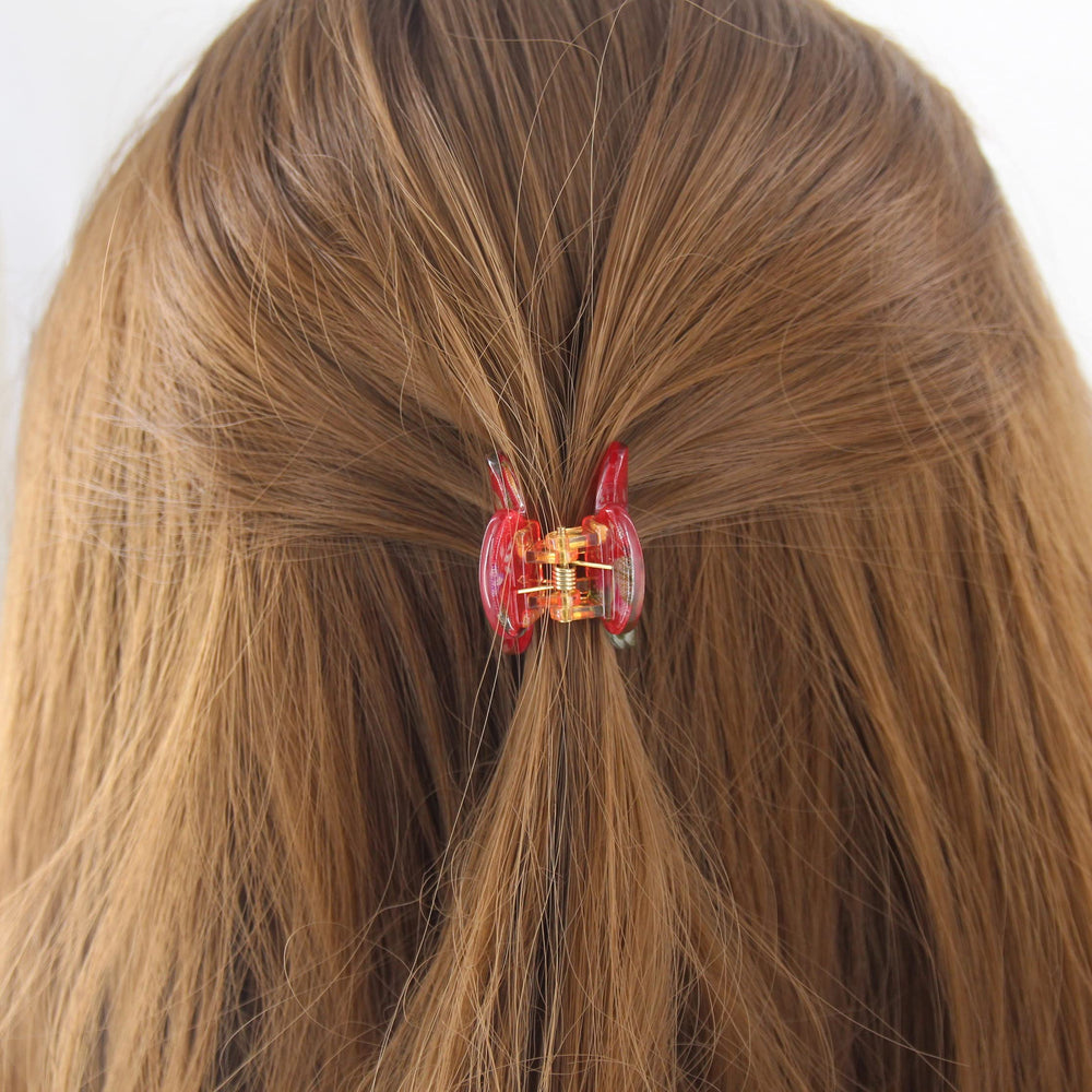 Carede hair clip for girls and women suitable for office to party.