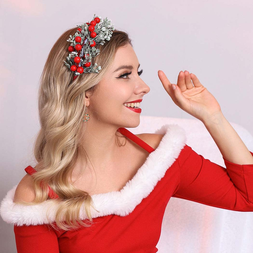 Catery Berry5 elastic hair band detail for secure, comfortable wear.