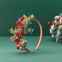 Catery Berry5 Christmas headwear for women and girls enhances holiday outfits.