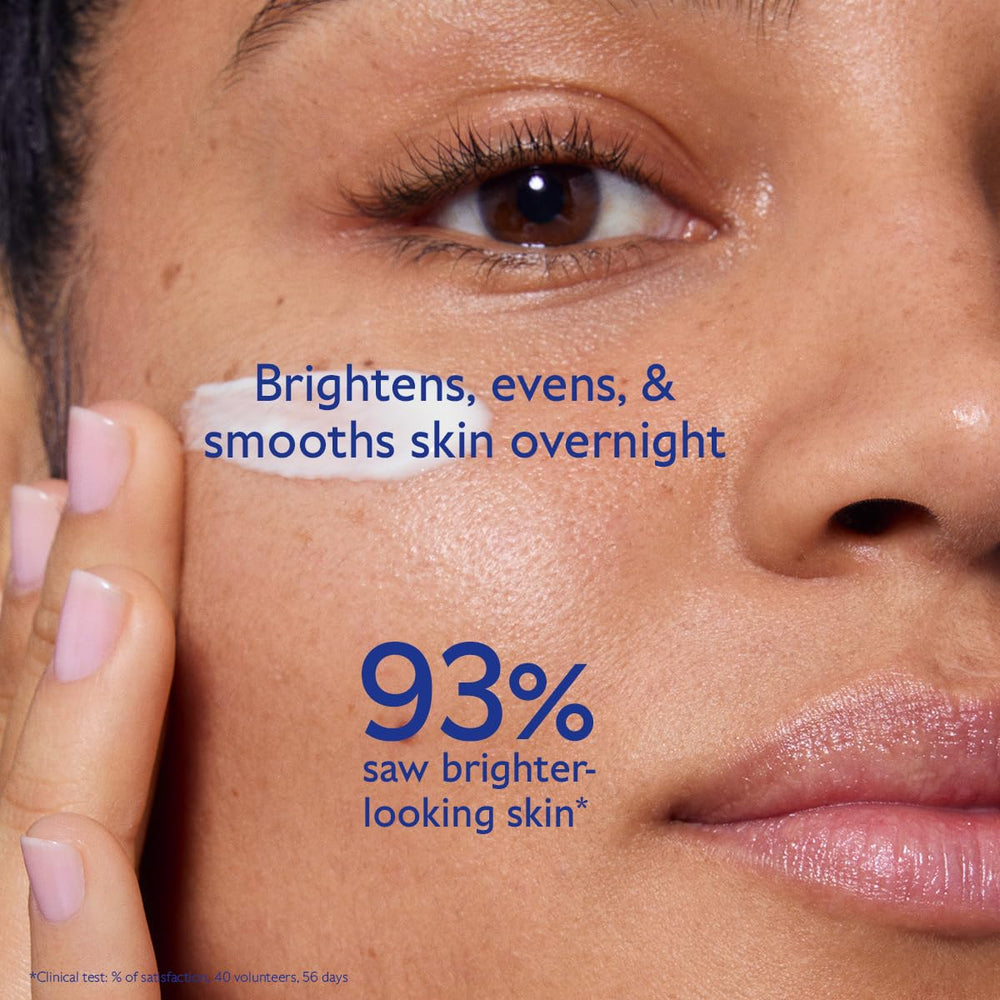Caudalie papaya enzyme exfoliation is depicted for radiance boost.