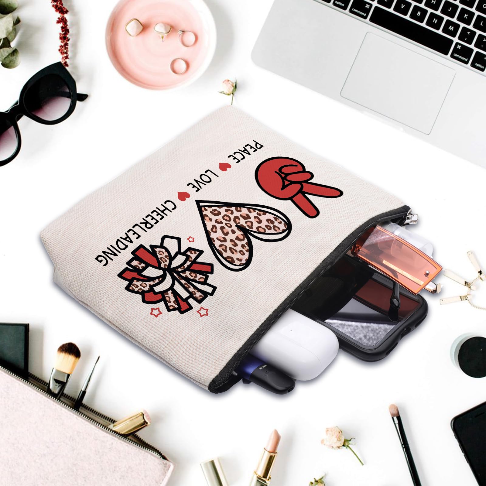 CEASQVAA makeup bag material: 12 oz canvas with water resistance.