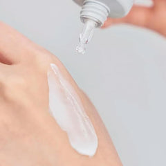 Celimax Dual Barrier Cream hyaluronic acid droplet indicating deep hydration.