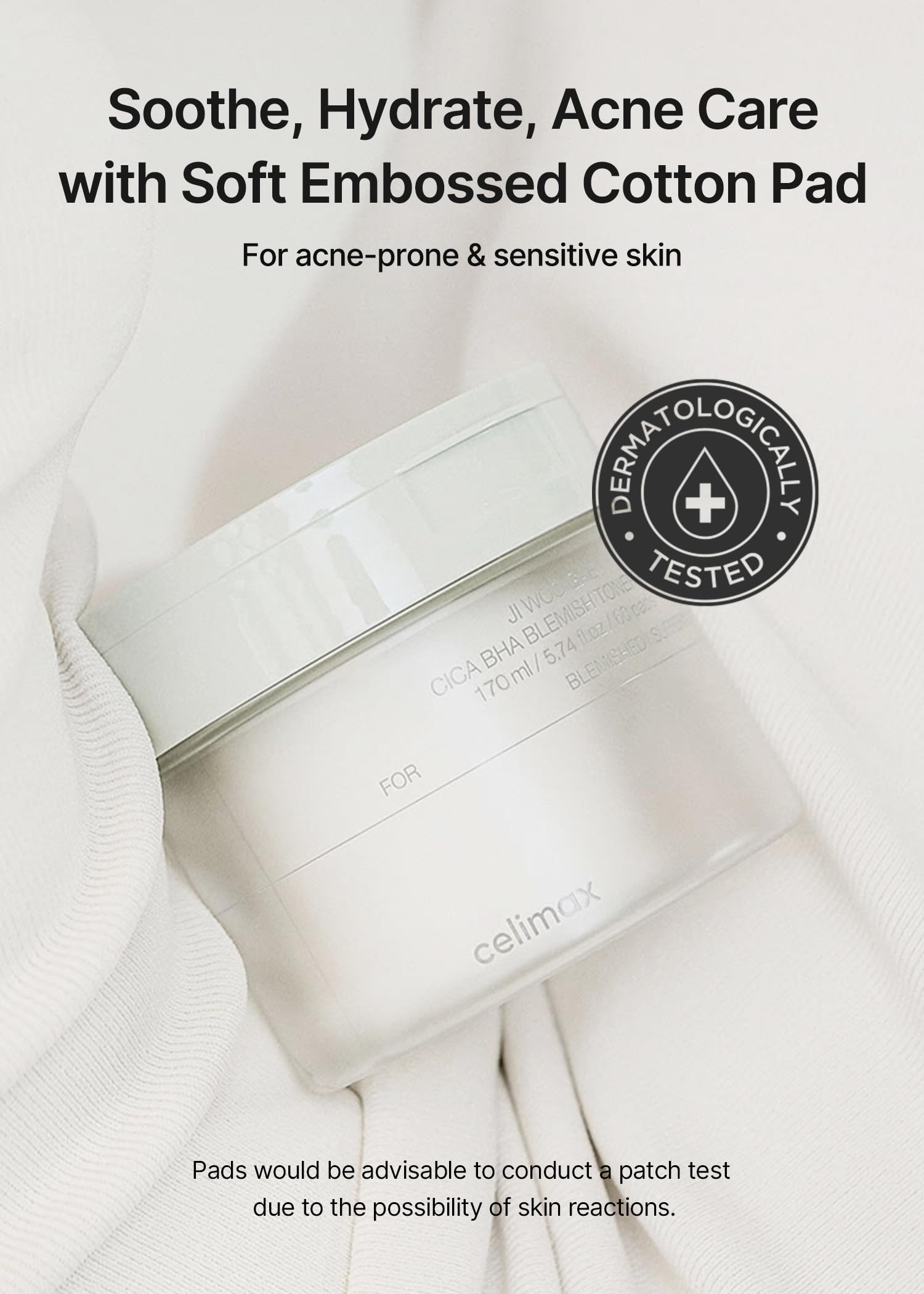 Celimax Ji.Woo.Gae pads on hand illustrate on-the-go refreshment.