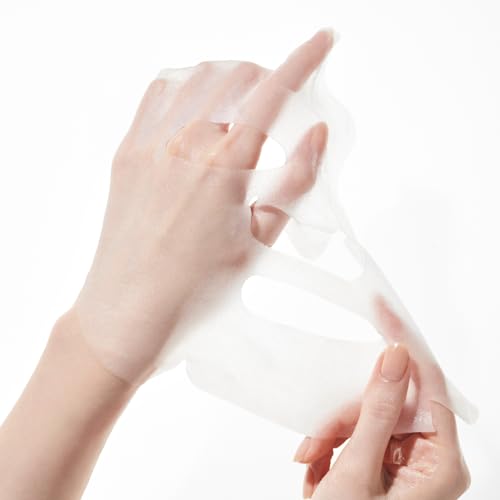 Cell Fusion C Post Alpha First Cooling Mask Azululenol boosts moisture and firmness.