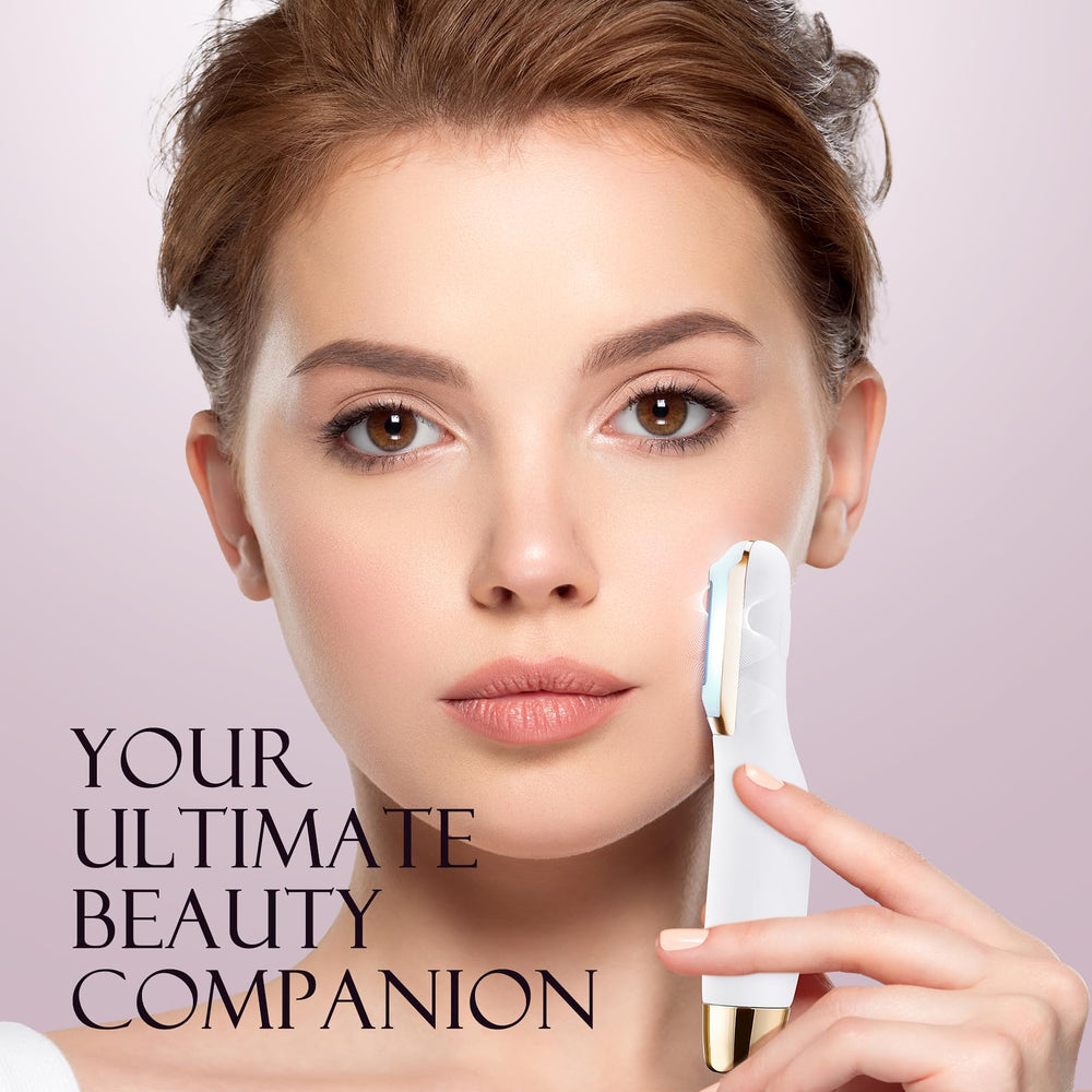 CEVEK Sonic Dermaplane Razor replaceable-blades-pack highlights ongoing use and value for continued exfoliation.