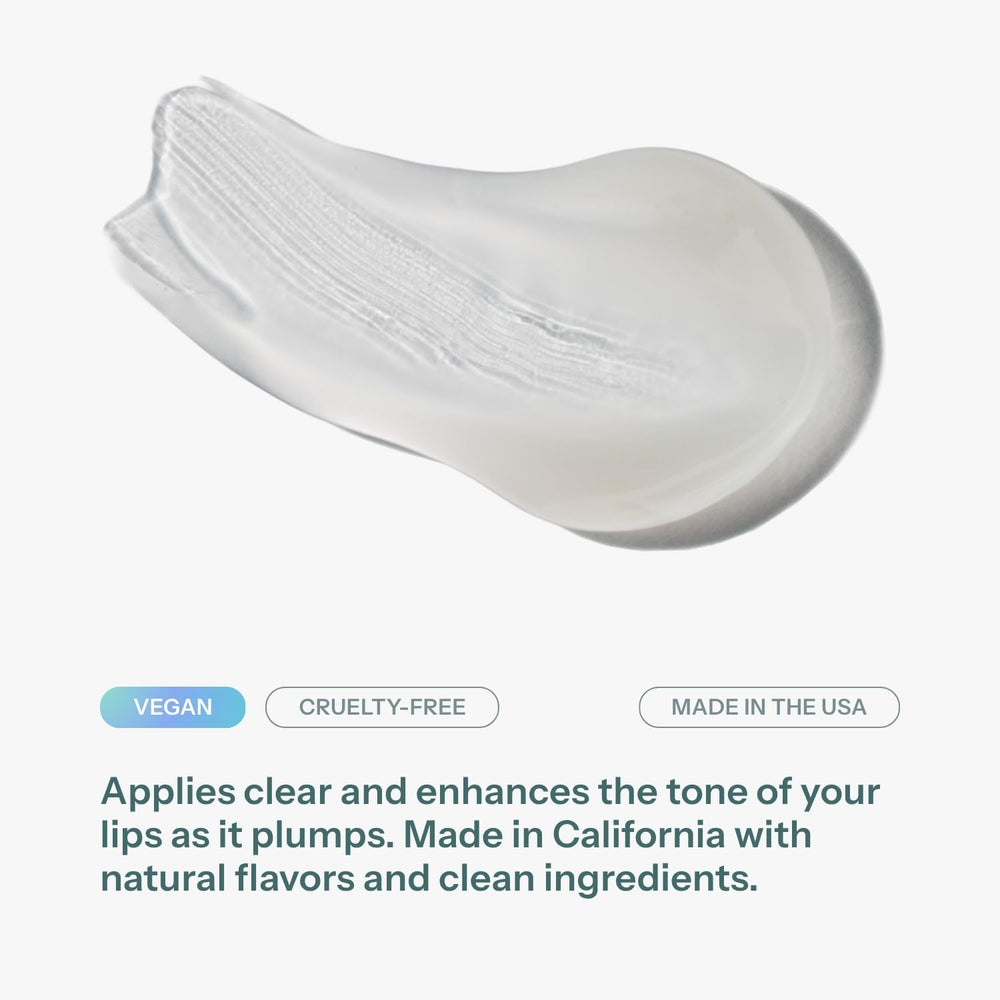 Chaddy Matte Lip Plumper Vanilla Aloe application demonstrates smooth glide for daily wear.