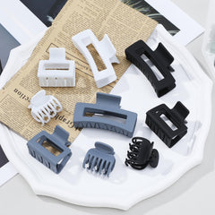 CHANDAT 3 Style Claw grey square clip for thin hair with gentle grip.