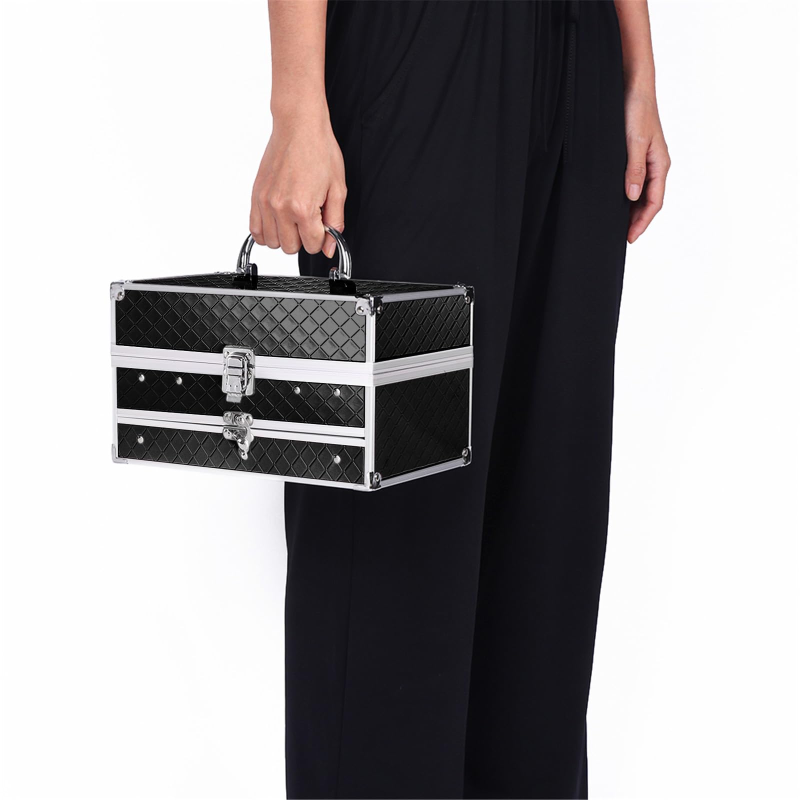 CHARMCODE black liquid eyeliner pen for sharp, defined lines.
