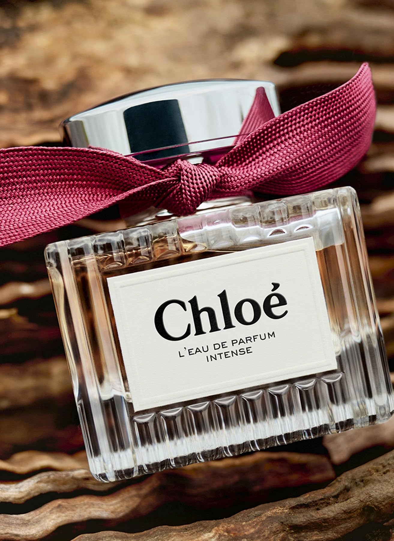Chloé L'Eau de Parfum Intense cedarwood base image signals timeless depth