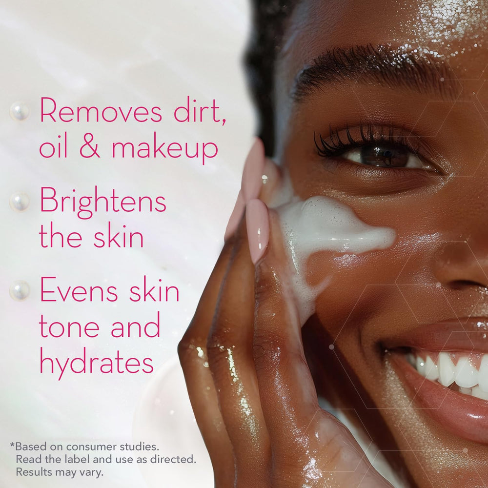 Cicatricure Antimanchas Face Wash texture-detail highlighting smooth skin feel