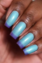 Cirque Colors Luna cold-violet state demonstrates temperature reaction in daylight conditions.