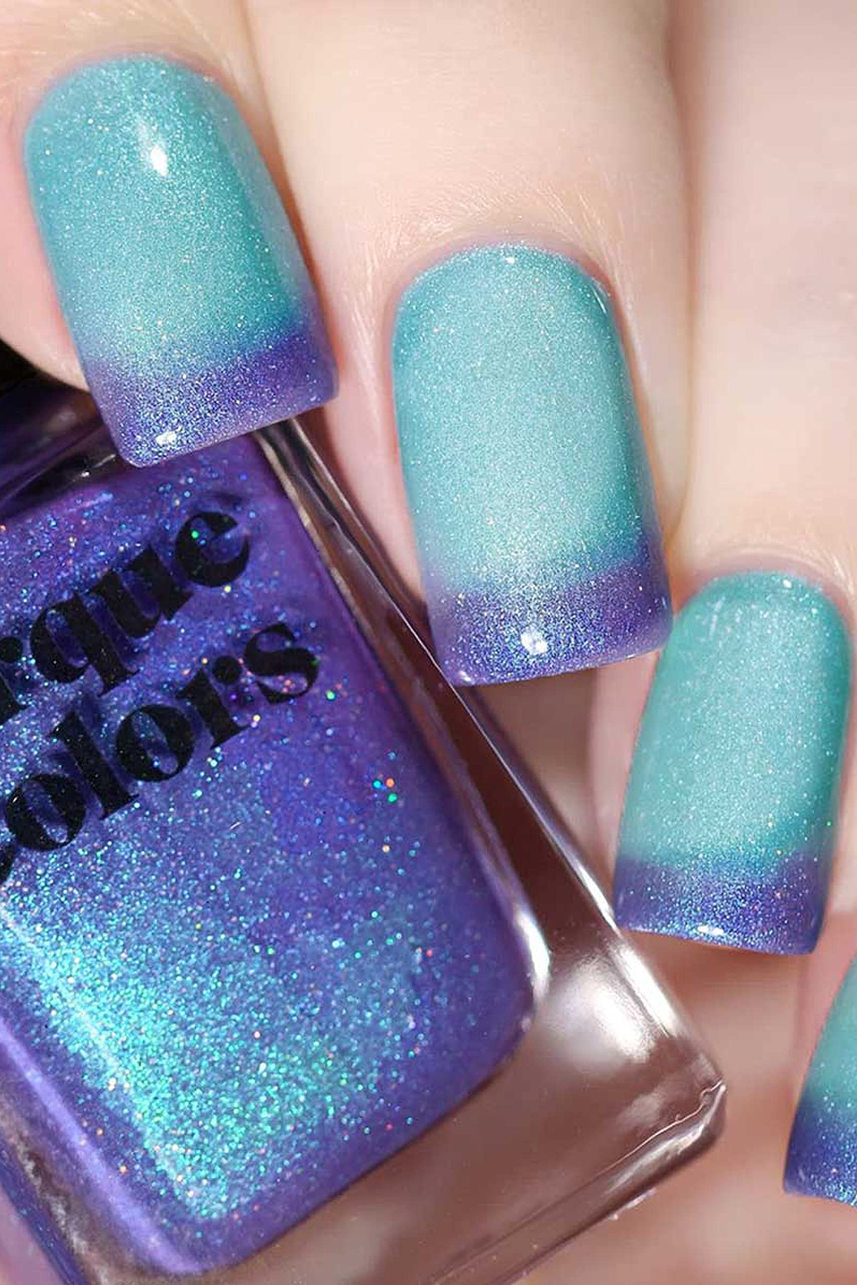Cirque Colors Luna color-change preview captures cold violet shift and warm turquoise glow.
