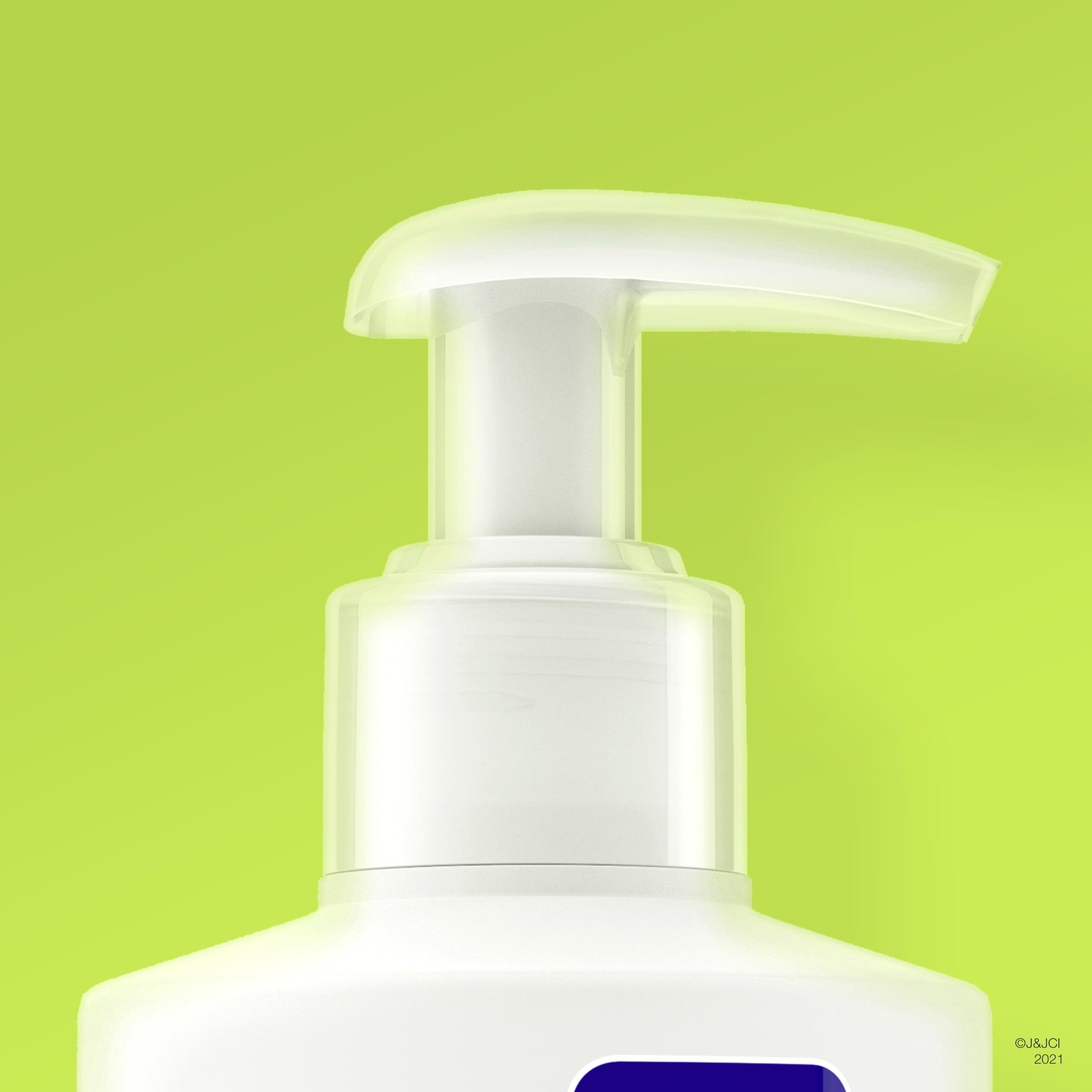 Clean & Clear Aloe Vera Cleanser packaging highlights 7.5 oz size value.