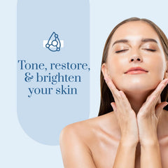 Clear Beauty Hyaluronic Retinol cream on palm illustrating easy daily application