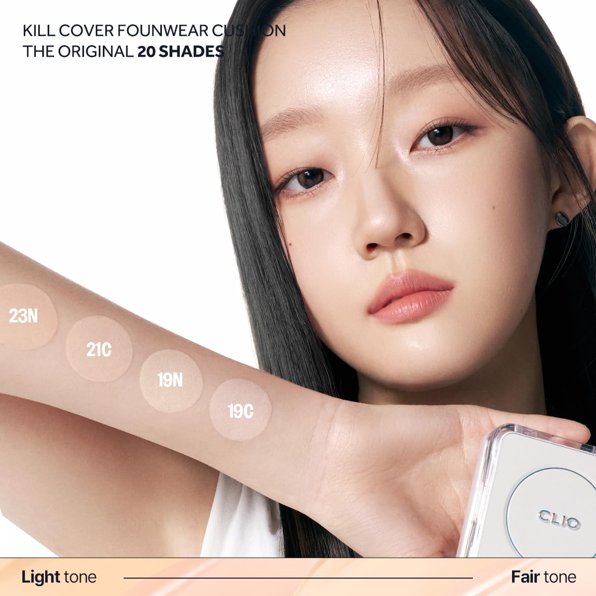 CLIO Kill Cover Founwear Cushion airy satin texture feels light on skin.