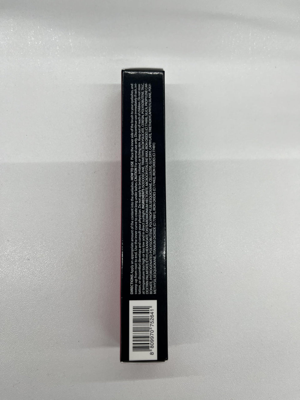 CLIO Kill Lash Superproof creates Korean beauty-inspired finish with defined, separated lashes.