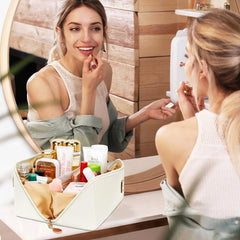 Cloudwings wide-open design makeup bag enables easy access on the go