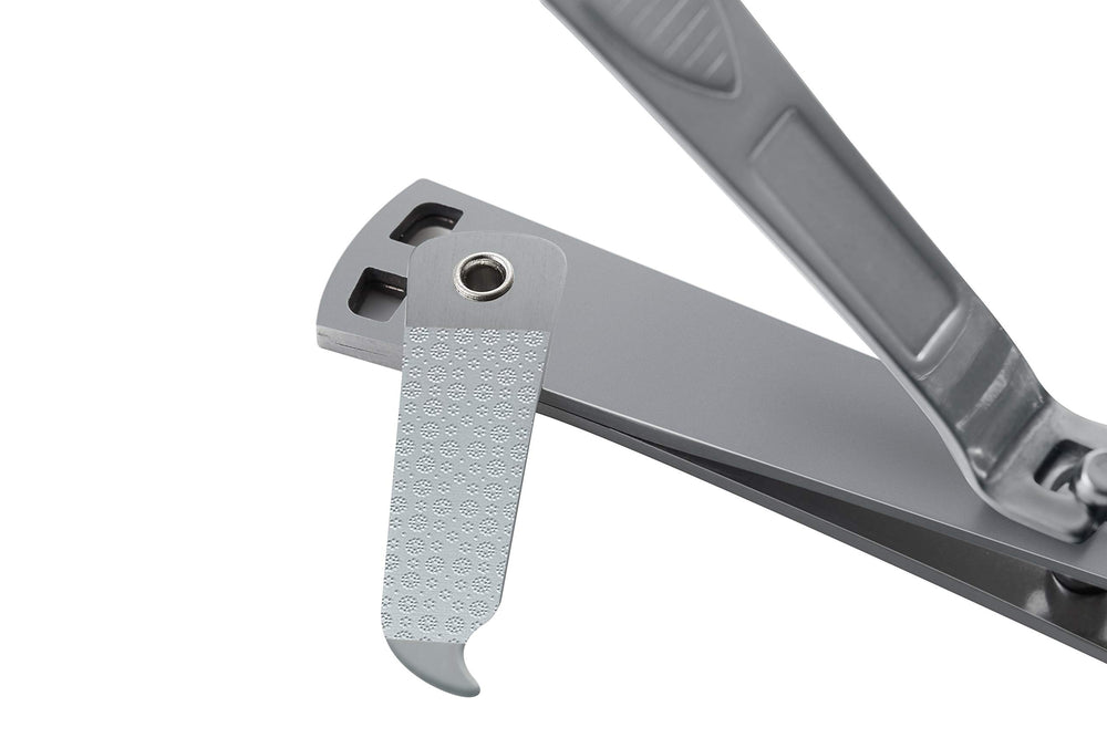CLYPPI nail clippers ideal for fingernails and toenails care routine