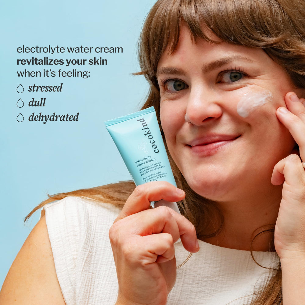 Label shows dermatologist-tested fragrance-free vegan formula for all skin types