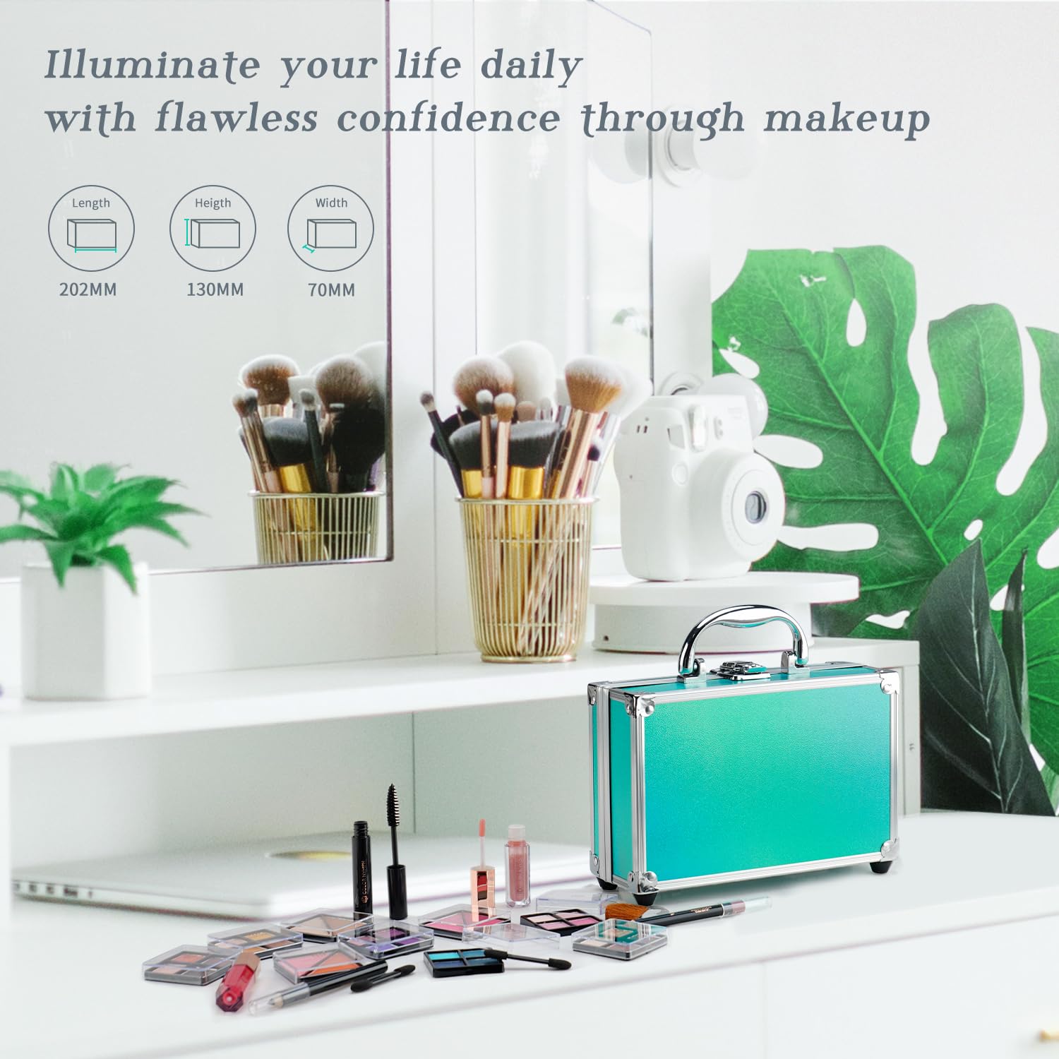 Color Nymph highlighter delivers natural radiance for cheekbones.