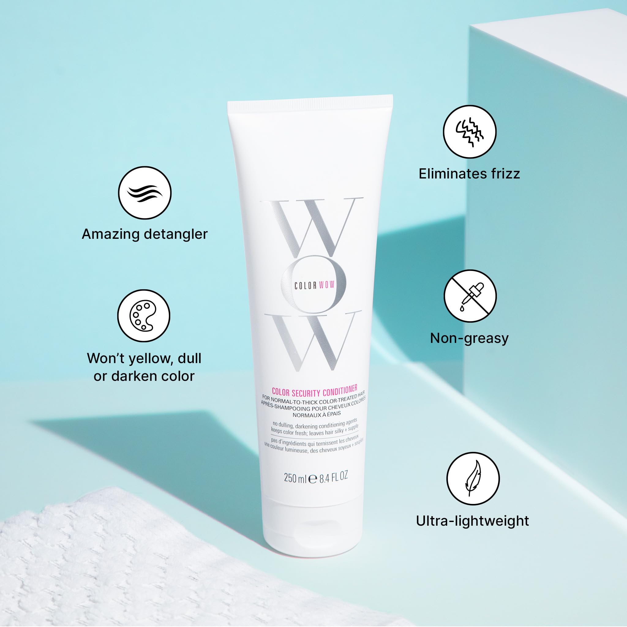 COLOR WOW Dream Clean Duo packaging on display emphasizes clean, sulfate-free formula.