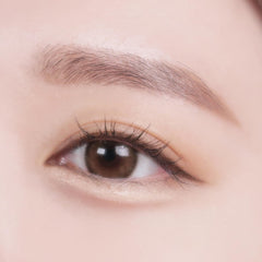 COLORGRAM Under Eye Highlighter Stick 01 Warm Tone retractable design for easy on-the-go use.