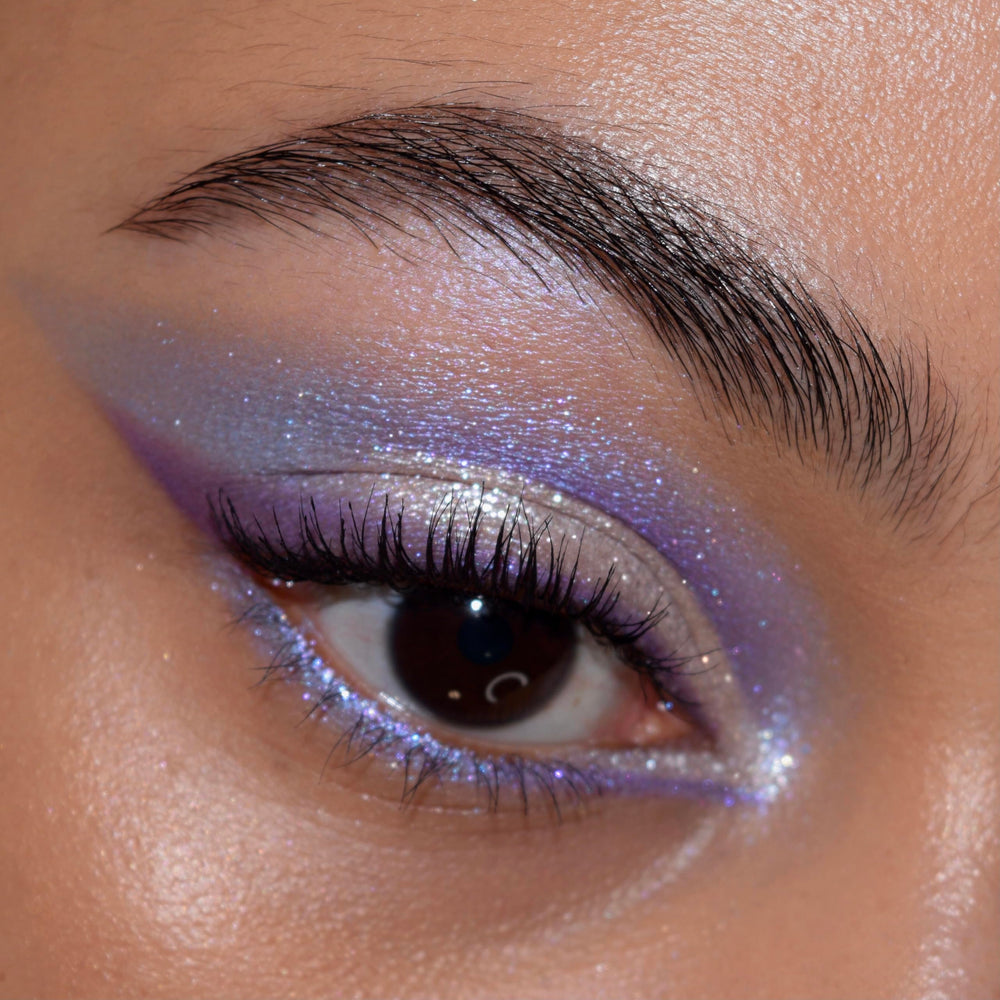 ColourPop All Amethyst palette soft-focus blend image for seamless shading.