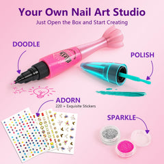 Combaybe nail-art-pens close-up showing brush and nib versatility for designs.