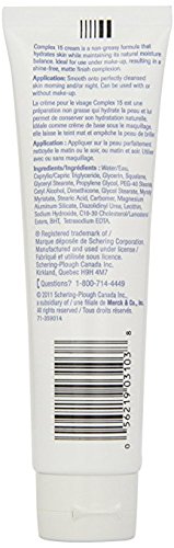 Complex 15 daily face cream texture close-up highlights light, non-greasy hydration.