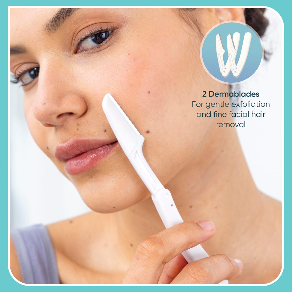 Conair GIRLBOMB disposable dermablades ready for gentle exfoliation.