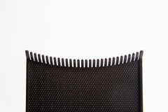 Cooboard sturdy base provides stability for long hair coloring without tugging.