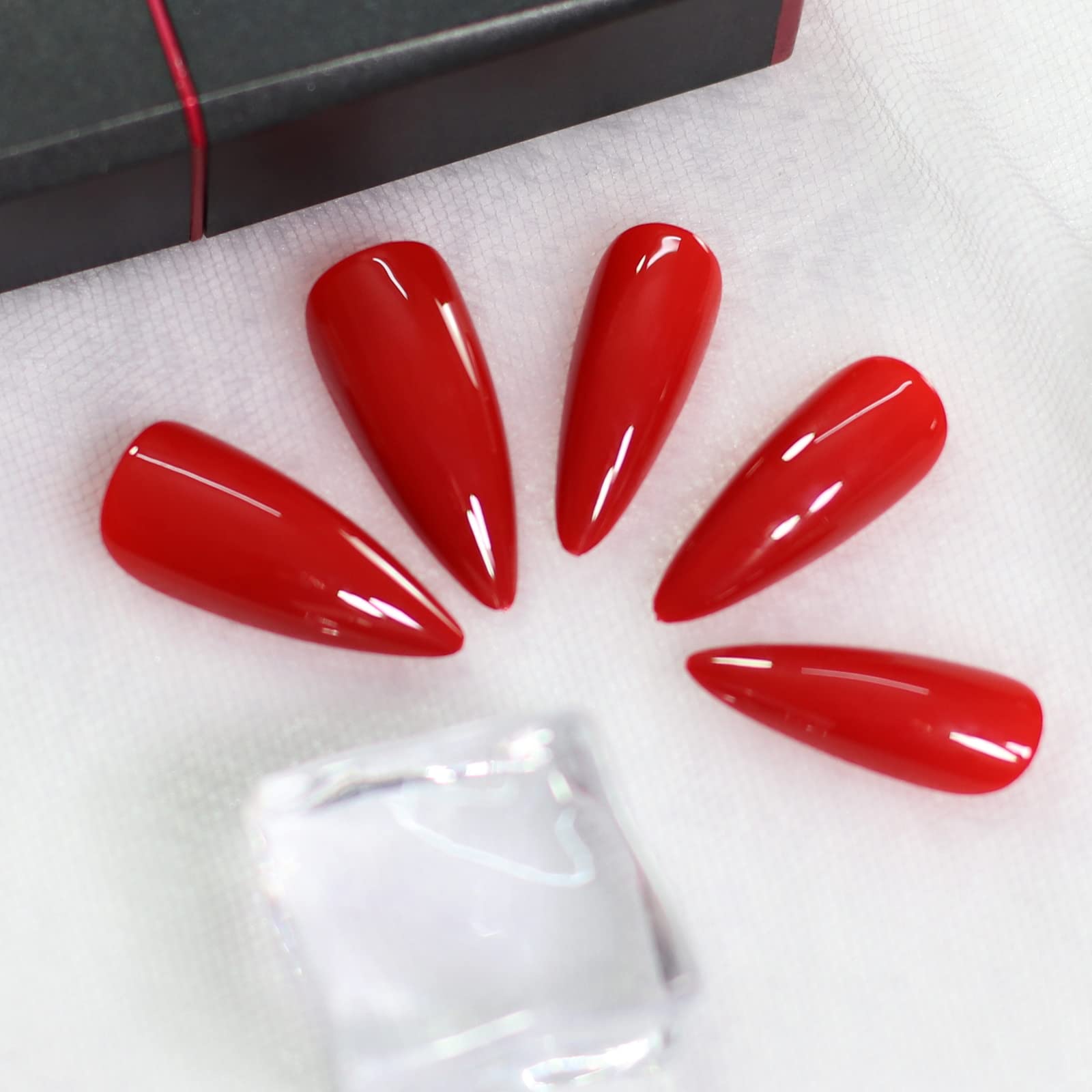 Coolnail mixed nail sizes ensure snug fit for a tidy manicure