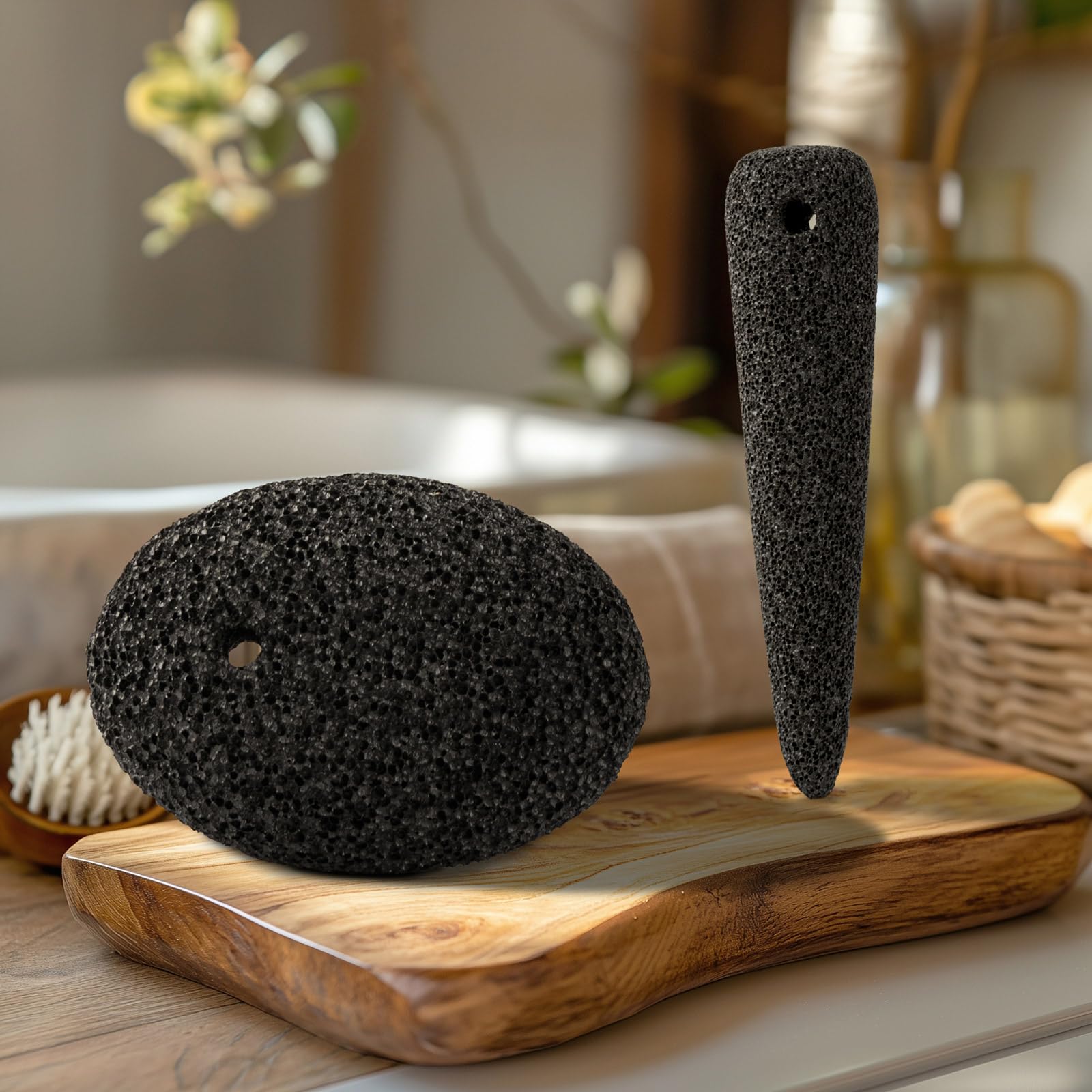 CopesFuda easy-to-clean pumice stone; rinse and hang to dry after use.