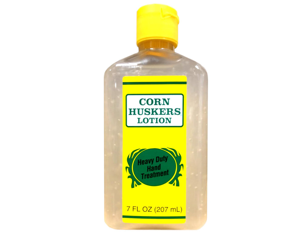 Applying Corn Huskers Lotion to hands for quick dry-skin relief.