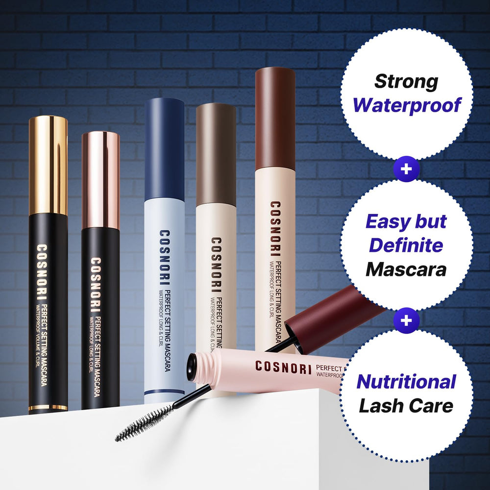 COSNORI royal blue mascara brush applies precise curl for defined lashes.