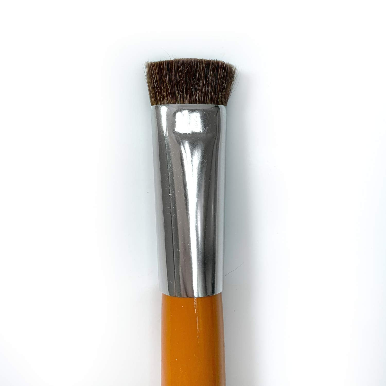Cover Your Gray Fill In Powder Medium Brown applied on thinning hair creates fuller-looking roots.