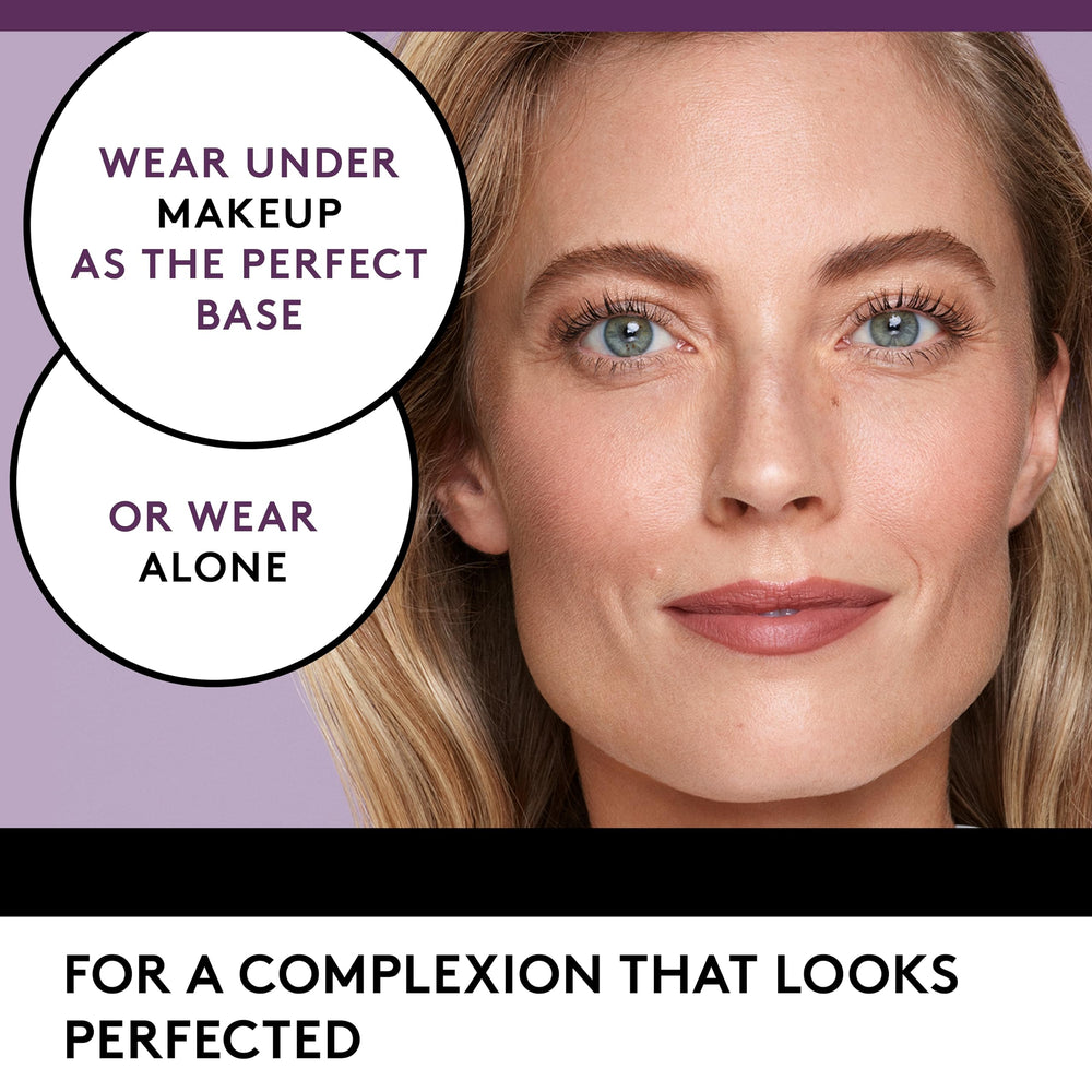 COVERGIRL Simply Ageless soft-focus finish on model reducing fine lines